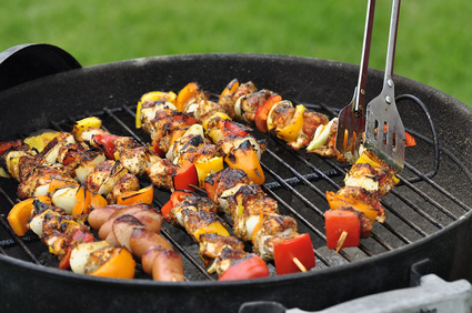 Leckere Grillspieße aufm dem Gasgrill zubereitet