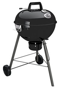 Outdoorchef Chelsea 570 C BBQ Holzkohle schräge Ansicht