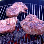 Roastbeef auf dem Grillrost mit direkter Grillmethode
