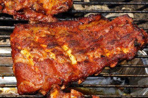 Spare Ribs auf dem Grill